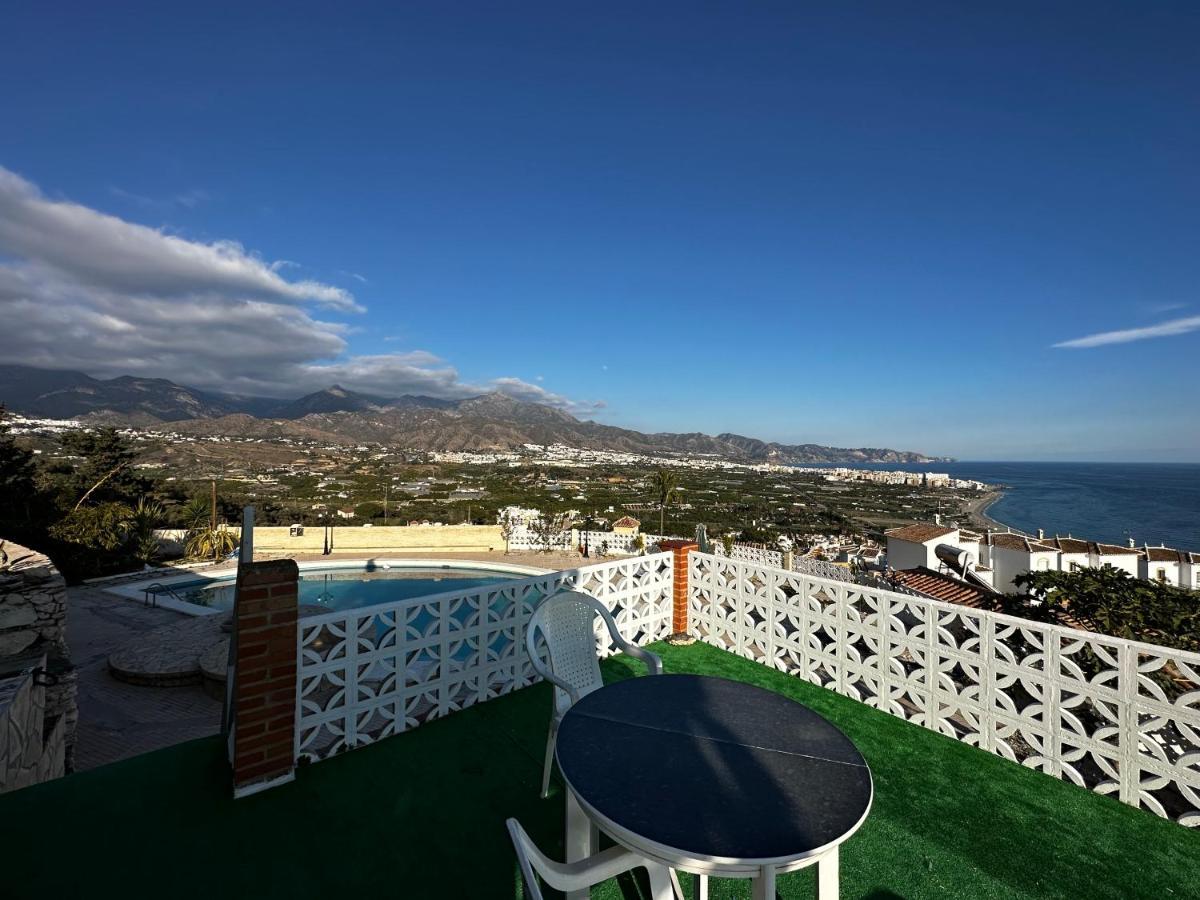 Villa Carmen Nerja Exterior foto